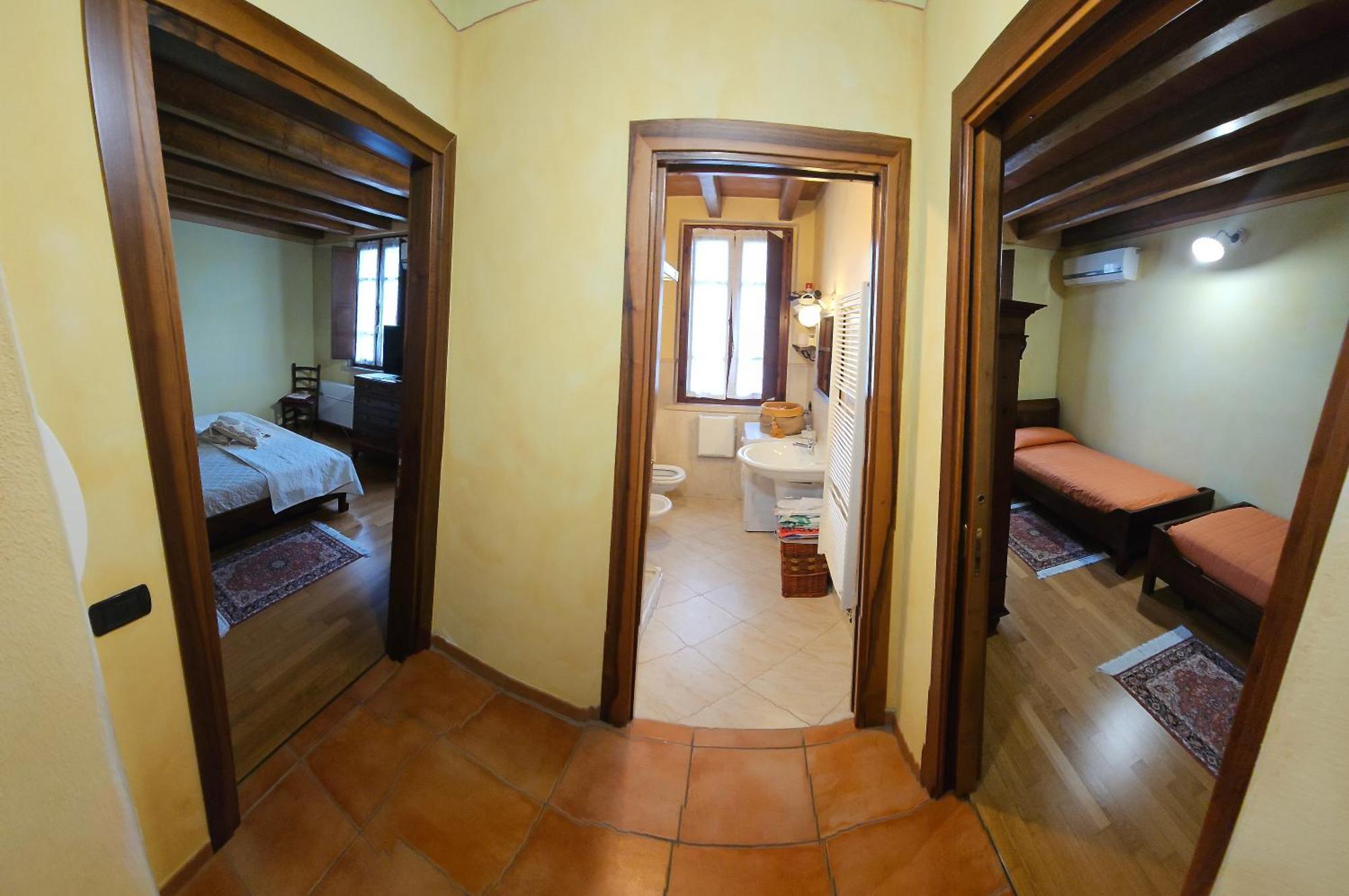 Corte La Guarnigione Valeggio sul Mincio Extérieur photo